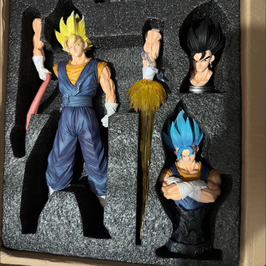 Cosplay Prop Display - Set Figur Aksi Prajurit Anime dengan